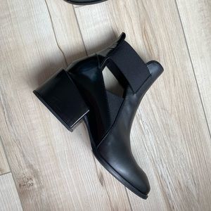 Ankle leather boots black size 36 (6), Musette